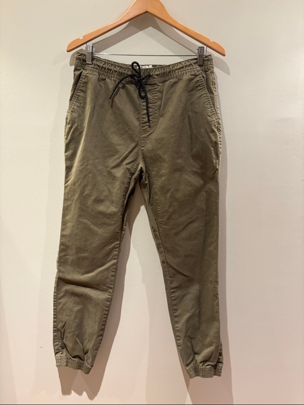 Rumors Men's Olive Drawstring Jogger Pants
